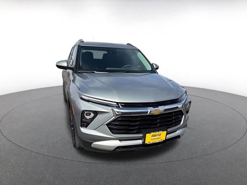 Used 2025 Chevrolet TrailBlazer LT image 16