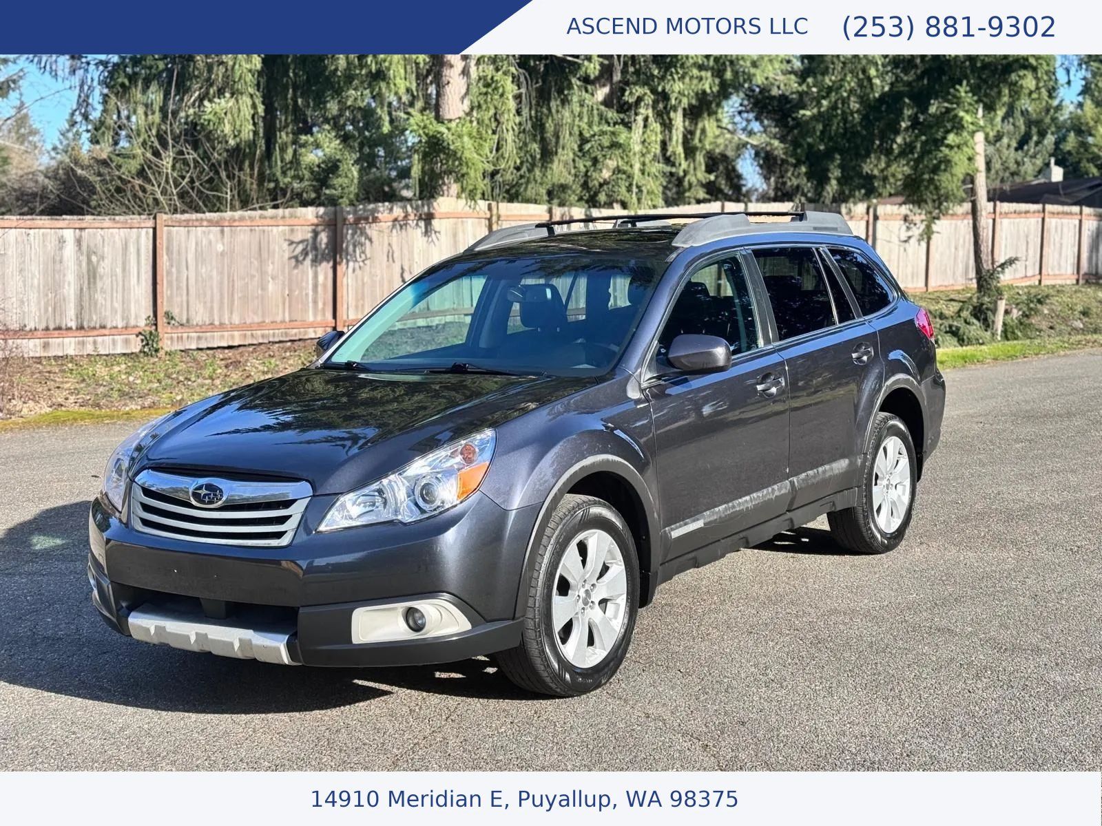 Used 2010 Subaru Outback 2.5i Limited AWD/4WD image 1