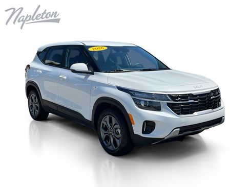 Used 2026 Kia Seltos LX FWD image 8