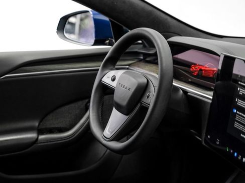 Used 2023 Tesla Model S AWD/4WD image 14