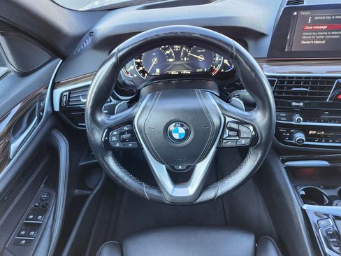 Used 2019 BMW 530i xDrive 530i xDrive image 13