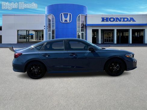 Used 2026 Honda Civic Sport image 9