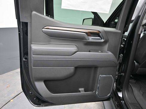 New 2026 GMC Sierra 1500 Elevation w/ Elevation Premium Package image 17