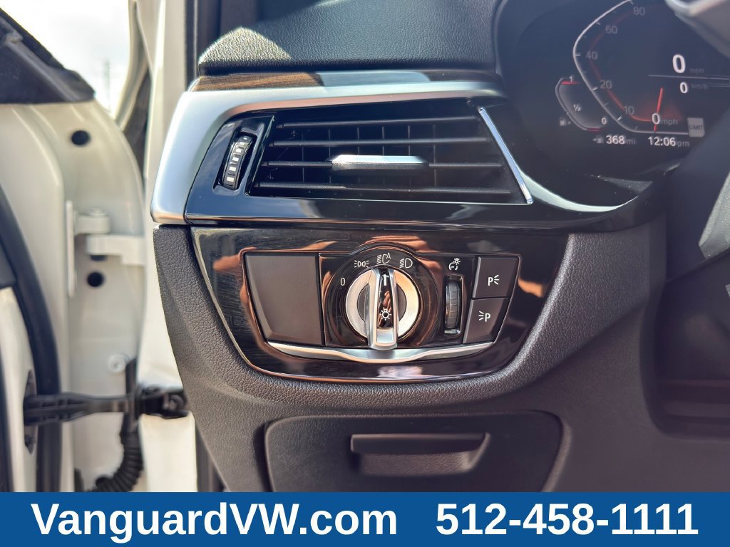 Used 2021 BMW 530i w/ Convenience Package RWD image 21
