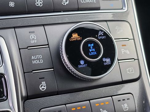 Used 2023 Hyundai Santa Fe Calligraphy w/ Cargo Package image 25