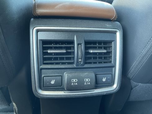 Used 2022 Subaru Forester Touring w/ Popular Package #3 image 21