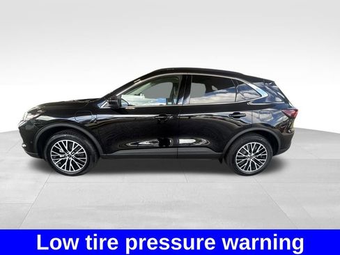 Certified 2024 Ford Escape SE w/ PHEV Premium Package image 8