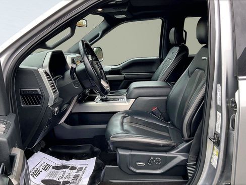 Used 2020 Ford F150 Platinum w/ Equipment Group 701A Luxury image 27