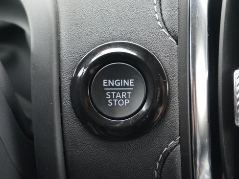 Certified 2025 Ford Expedition Max Platinum AWD/4WD image 9