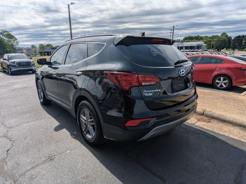 Used 2017 Hyundai Santa Fe Sport FWD image 5