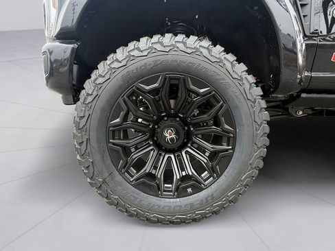 New 2026 Ford F250 Lariat image 9