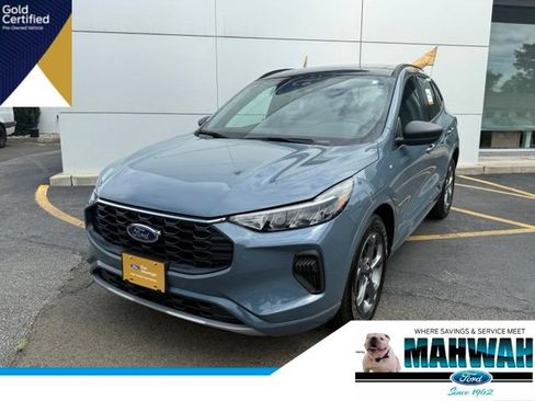 Certified 2023 Ford Escape ST-Line w/ Tech Pack #1 AWD/4WD image 1
