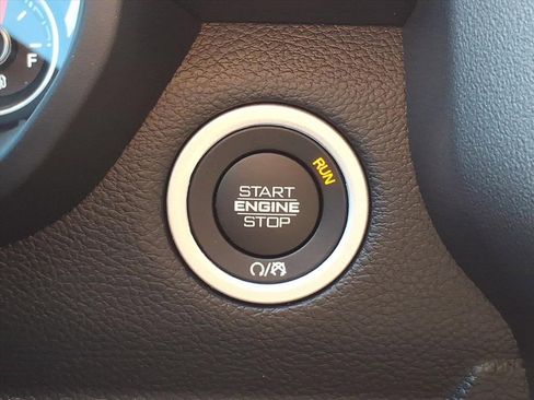 Used 2022 RAM 1500 Big Horn image 25