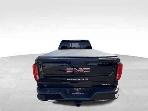 Used 2020 GMC Sierra 1500 AT4 w/ AT4 Premium Package AWD/4WD image 10