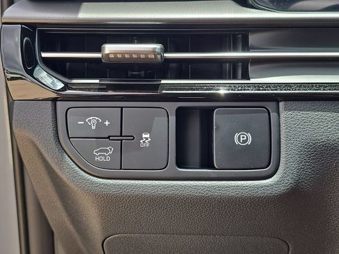 New 2026 Kia Sportage SX FWD image 29
