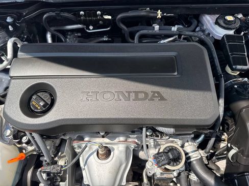 Used 2025 Honda Civic Sport image 37
