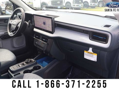 New 2025 Ford Maverick XLT w/ XLT Luxury Package image 36