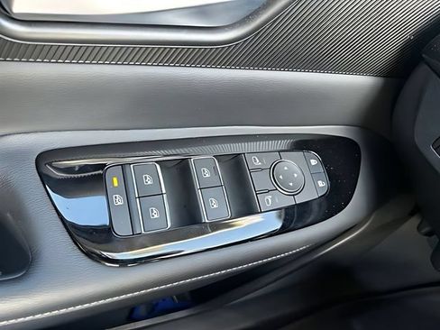 Used 2025 Nissan Murano SV AWD/4WD image 22