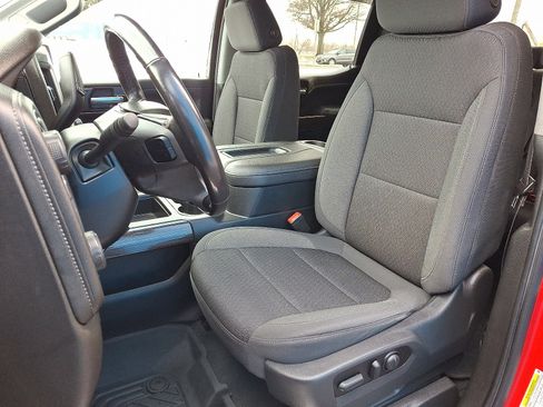 Used 2022 Chevrolet Silverado 1500 LT Trail Boss w/ Bed Protection Package image 13