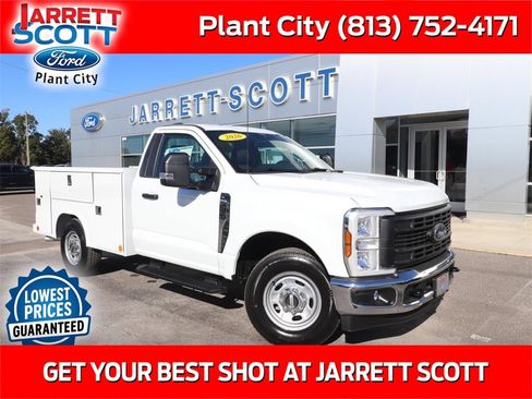 New 2026 Ford F250 XL w/ XL Chrome Package image 1