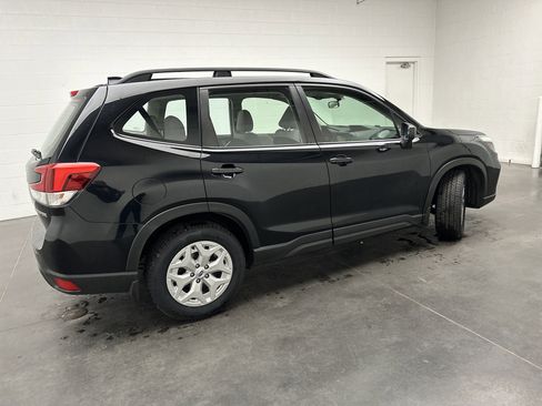 Used 2019 Subaru Forester w/ Alloy Wheel Package AWD/4WD image 8
