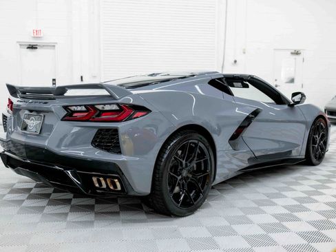 Used 2024 Chevrolet Corvette Stingray Preferred Cpe w/ Z51 Performance Package RWD image 8