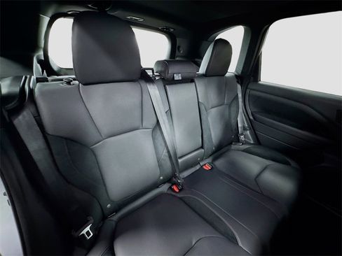 New 2025 Subaru Forester Touring image 27