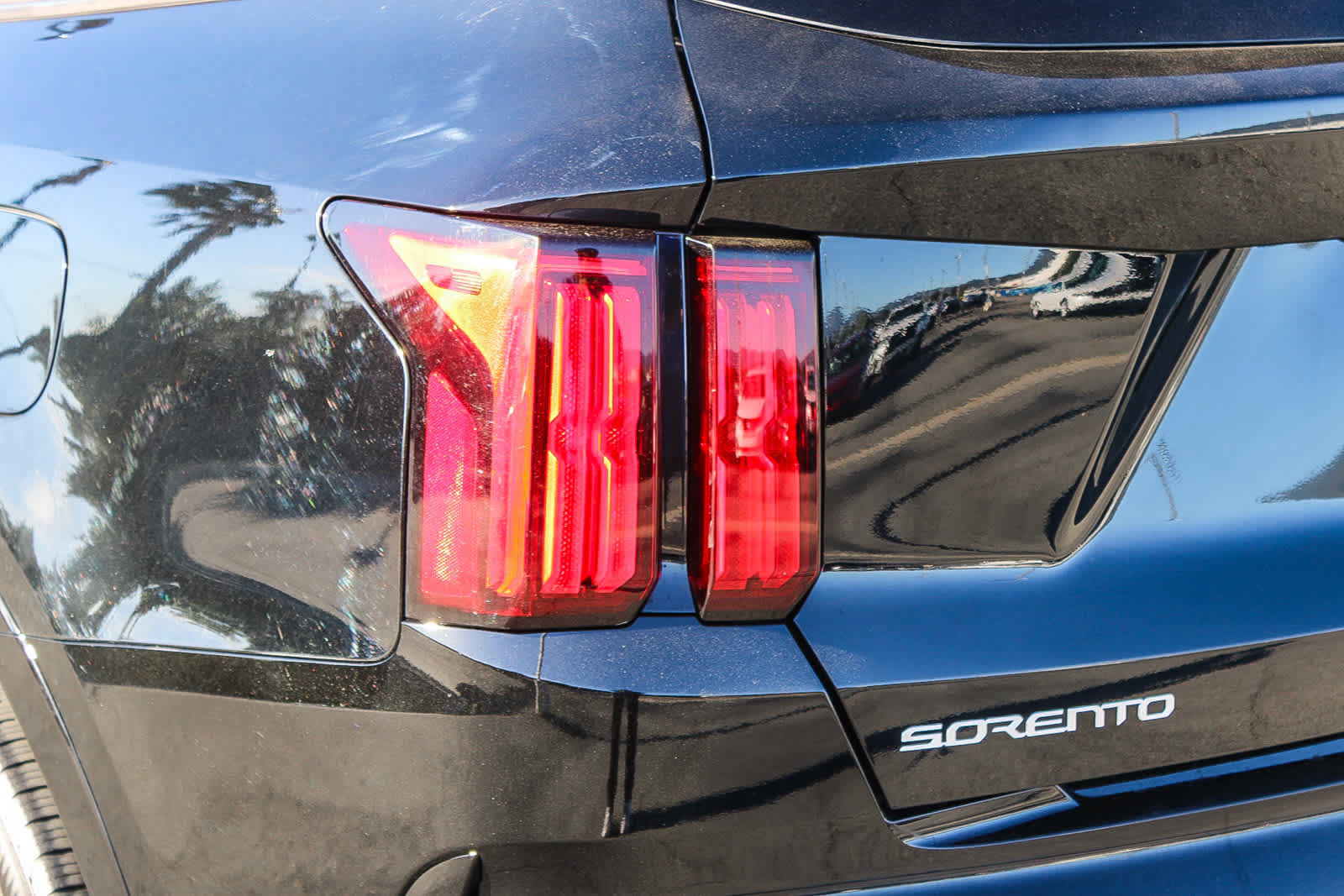 Used 2023 Kia Sorento SX AWD/4WD image 7