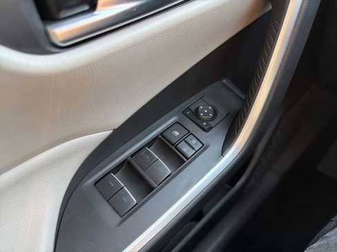 Used 2024 Toyota RAV4 XLE FWD image 16