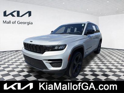 Used 2023 Jeep Grand Cherokee Altitude