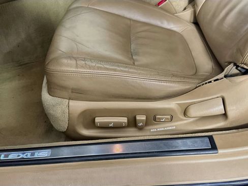 Used 2008 Lexus SC 430 Convertible w/ Preferred Accessory Pkg RWD image 23