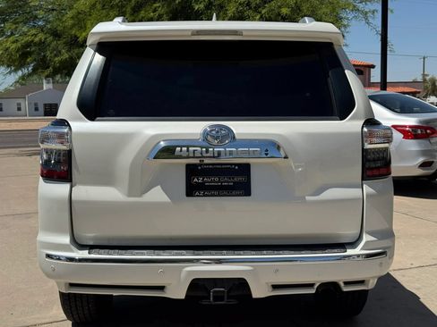 Used 2017 Toyota 4Runner Limited AWD/4WD image 7