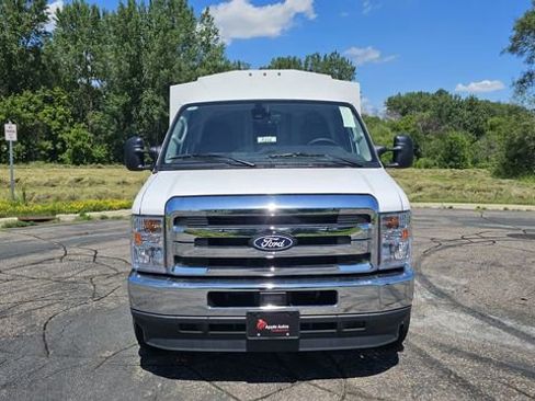New 2026 Ford E-350 and Econoline 350 Super Duty w/ Power Equipment Group RWD image 8