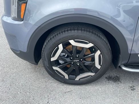 New 2025 Kia Telluride S AWD/4WD image 33