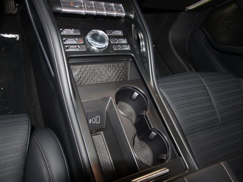 New 2026 Lincoln Nautilus Reserve image 19