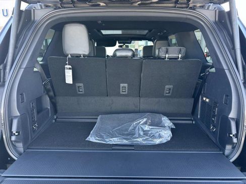 New 2025 Ford Expedition Platinum w/ Stealth Performance Package image 18