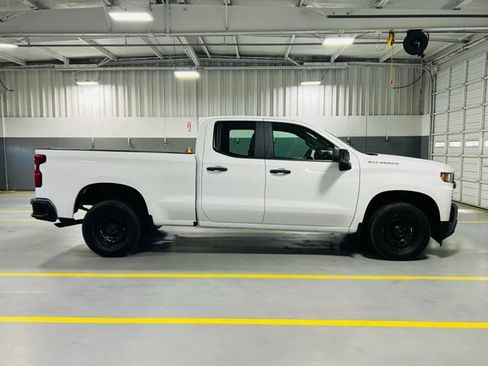 Used 2020 Chevrolet Silverado 1500 W/T w/ Trailering Package RWD image 17