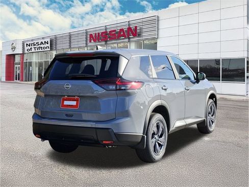 New 2026 Nissan Rogue SV image 4