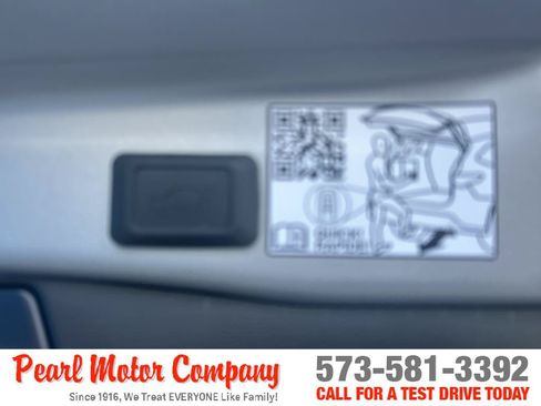 Used 2025 Toyota RAV4 Limited w/ Advanced Technology Package AWD/4WD image 24