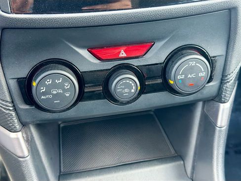 Certified 2023 Subaru Forester Premium image 32