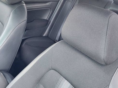Used 2025 Honda Civic Sport image 17