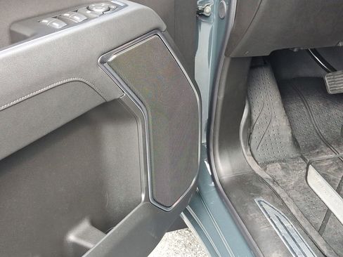 New 2025 Chevrolet Silverado 1500 LT w/ Convenience Package II image 19