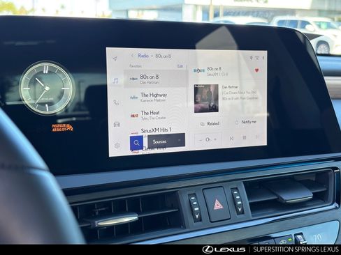 Certified 2025 Lexus ES 350 w/ Premium Package image 23