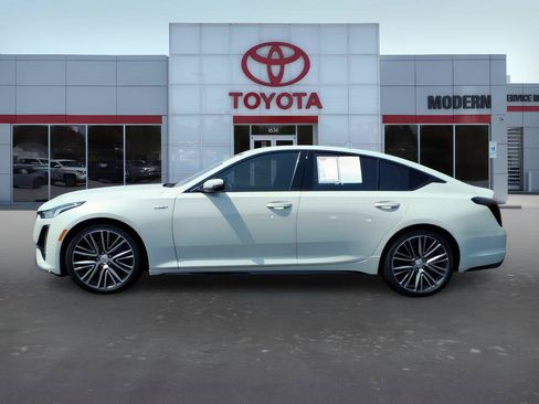 Used 2021 Cadillac CT5 V w/ Premium Package AWD/4WD image 2