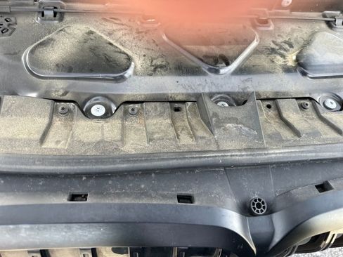 Used 2023 BMW X7 xDrive40i w/ M Sport Package image 15