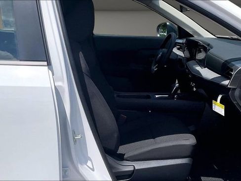 New 2026 Nissan Kicks S FWD image 11