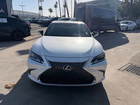 Used 2020 Lexus ES 350 w/ Accessory Package FWD image 8