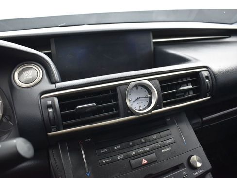 Used 2015 Lexus RC 350 w/ Navigation System Package image 22