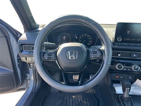 Used 2024 Honda Civic Sport image 12