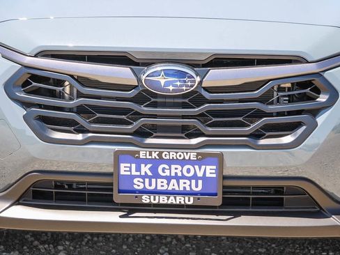New 2025 Subaru Crosstrek 2.0i Premium image 7